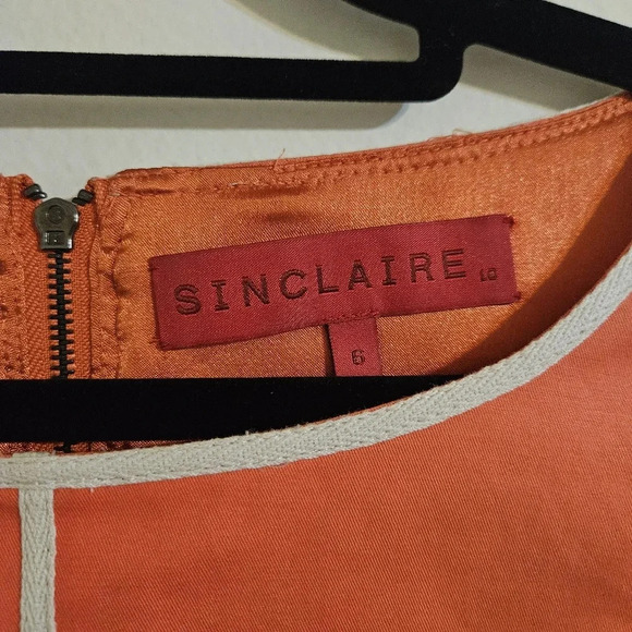 Sinclaire 10 Shift Dress - Picture 4 of 5